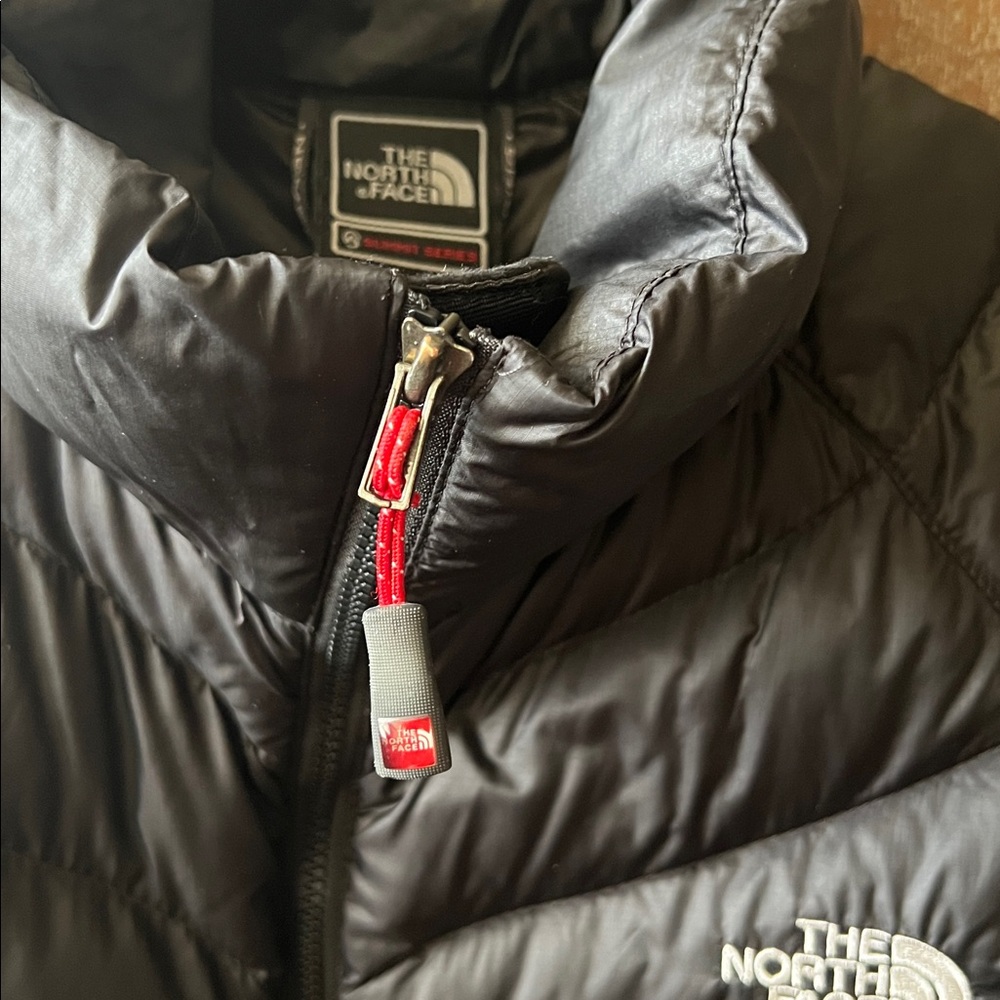 The North Face Summit Series Pertex Quantum View 5